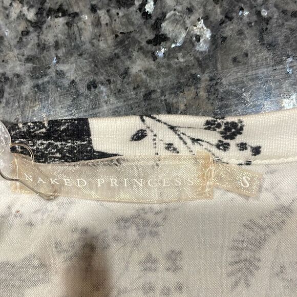 Naked Princess pj set S NWT (1400) - Picture 6 of 7